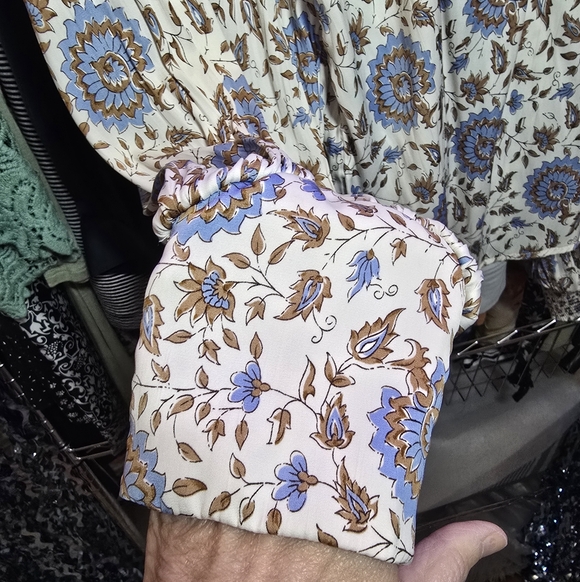 #0158 XLPetite NWT ANTHROPOLOGIE Button Down 1/2 Smock Wrists, Ruffle Collar - Picture 6 of 16